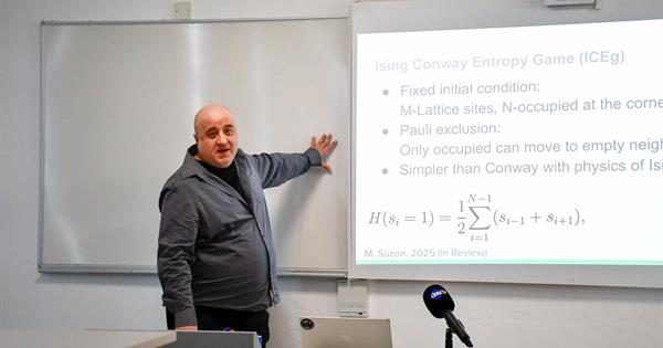 DAÜ’de “Kafes Oyunlarının Termodinamiği ve Rastlantısallık” Seminerine Yoğun İlgi